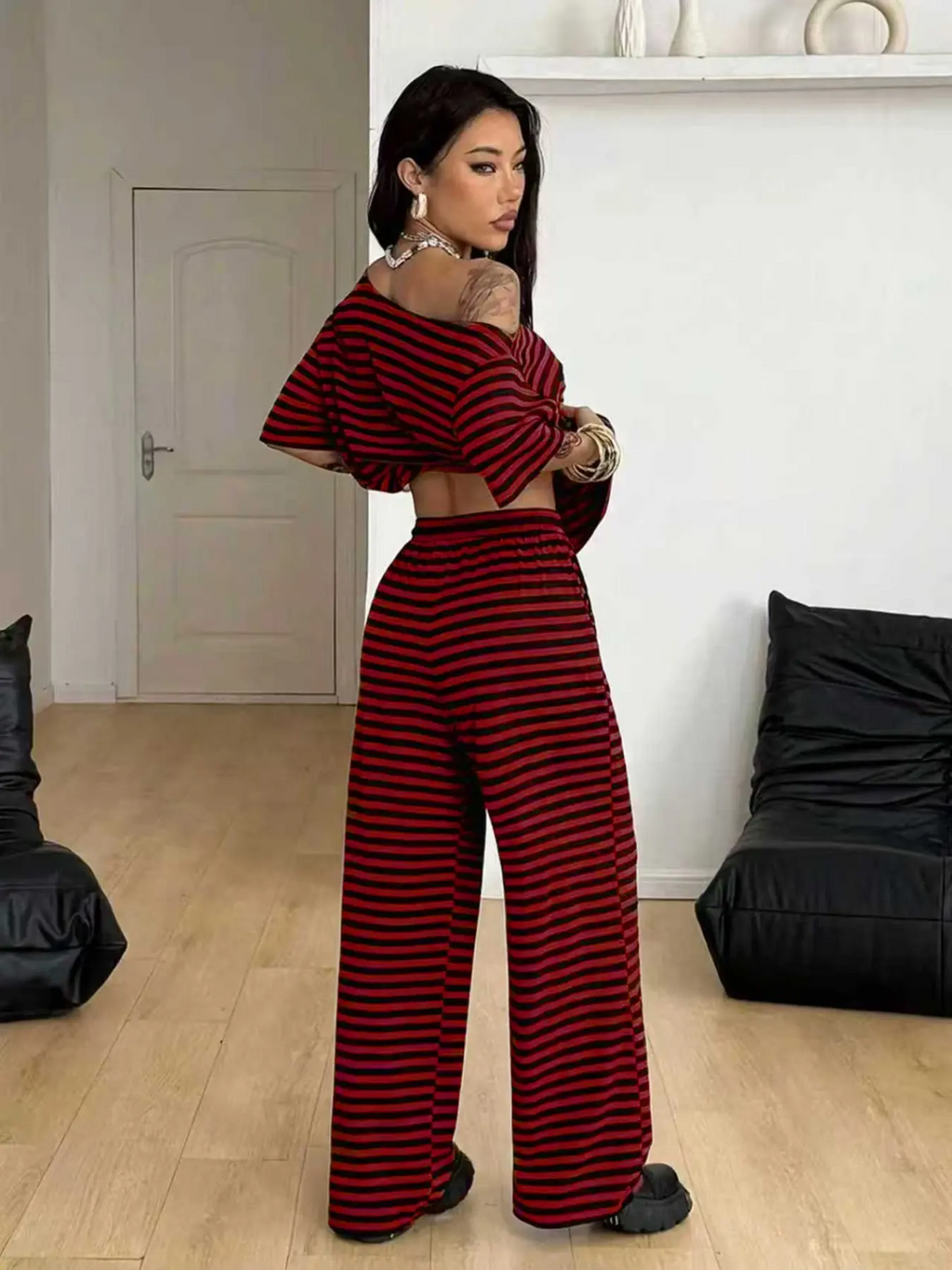 Women's Striped Two-Piece Set – Shoulder-Exposed Top & Wide-Leg Pants